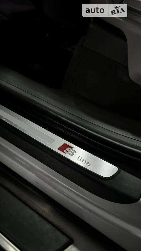 Позашляховик / Кросовер Audi Q7 2012 в Львові