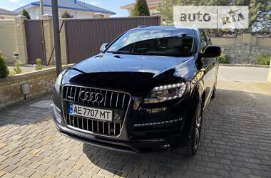 Внедорожник / Кроссовер Audi Q7 2013 в Днепре