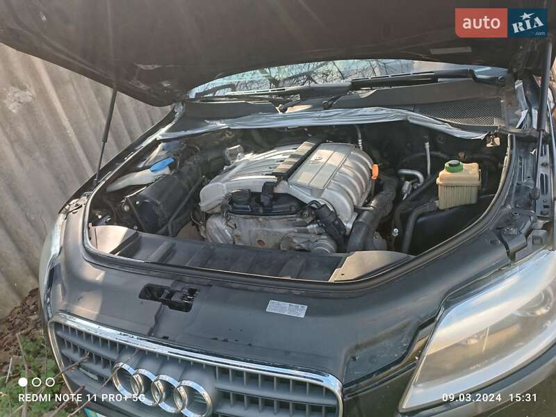 Внедорожник / Кроссовер Audi Q7 2007 в Хусте