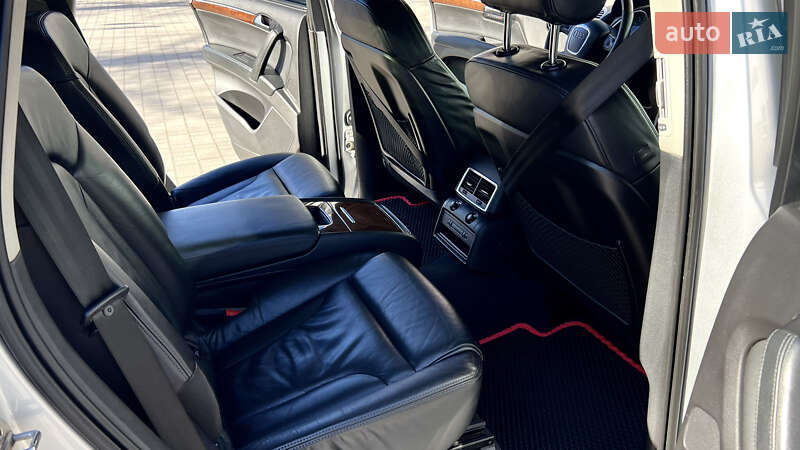 Внедорожник / Кроссовер Audi Q7 2007 в Запорожье