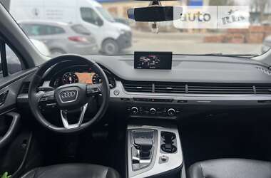 Внедорожник / Кроссовер Audi Q7 2017 в Хмельницком