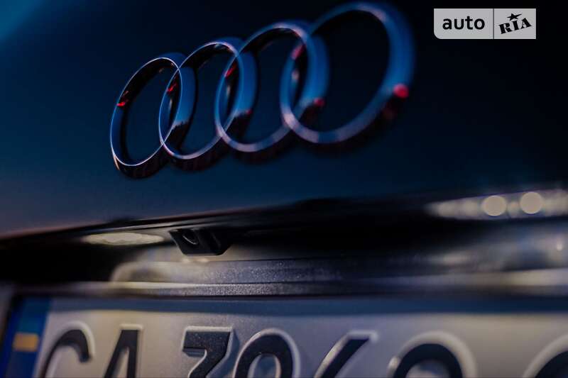 Внедорожник / Кроссовер Audi Q7 2015 в Черкассах