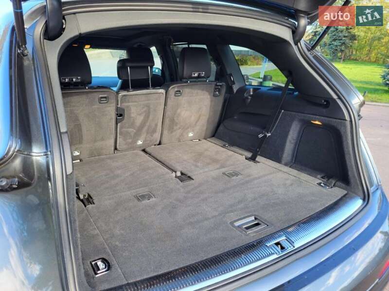 Позашляховик / Кросовер Audi Q7 2015 в Черкасах