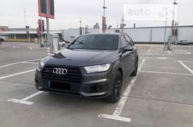 Внедорожник / Кроссовер Audi Q7 2018 в Киеве