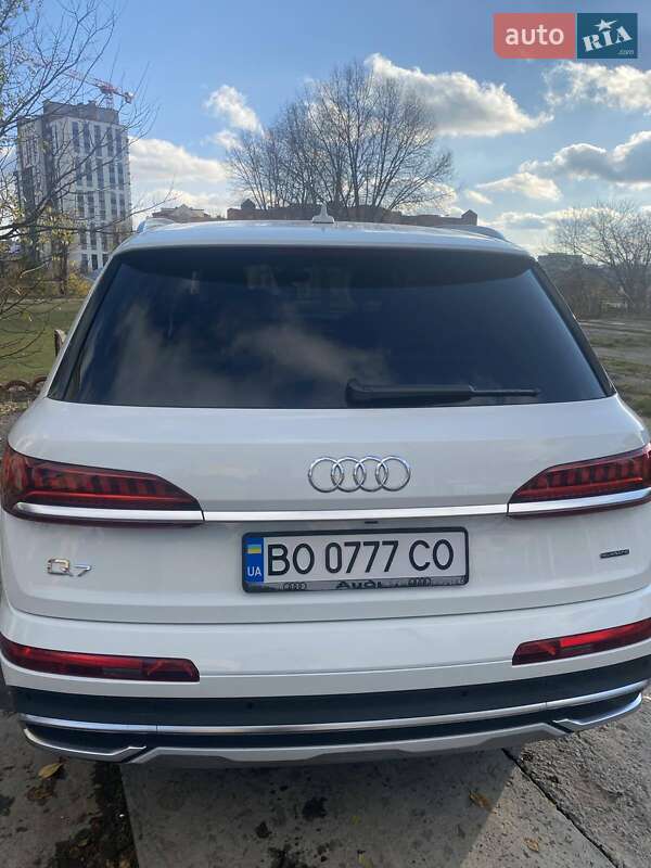 Внедорожник / Кроссовер Audi Q7 2020 в Тернополе
