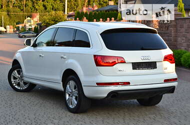 Позашляховик / Кросовер Audi Q7 2013 в Рівному