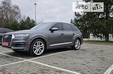 Внедорожник / Кроссовер Audi Q7 2015 в Луцке