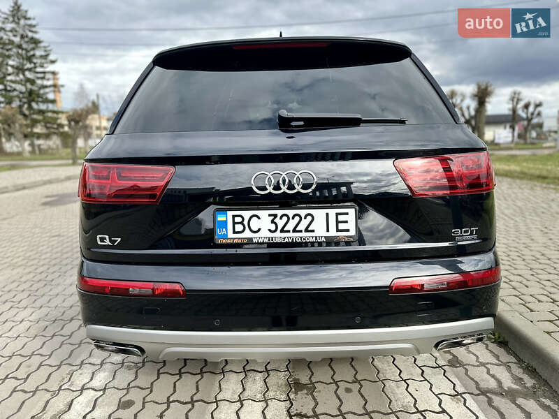Позашляховик / Кросовер Audi Q7 2016 в Бродах