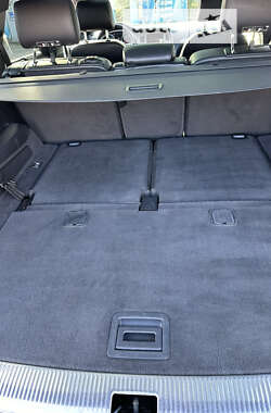 Внедорожник / Кроссовер Audi Q7 2010 в 