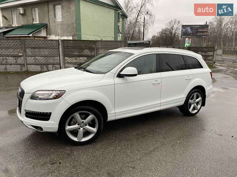 Внедорожник / Кроссовер Audi Q7 2014 в Чернигове