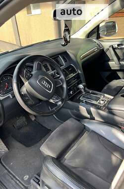 Внедорожник / Кроссовер Audi Q7 2013 в Дубно