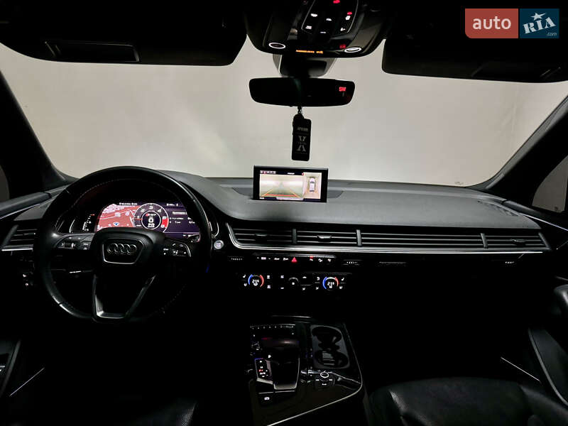 Внедорожник / Кроссовер Audi Q7 2016 в Одессе