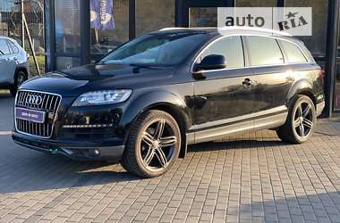 Позашляховик / Кросовер Audi Q7 2013 в Львові