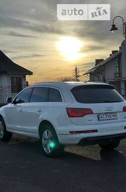 Позашляховик / Кросовер Audi Q7 2010 в Володимир-Волинському