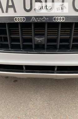 Внедорожник / Кроссовер Audi Q7 2015 в 