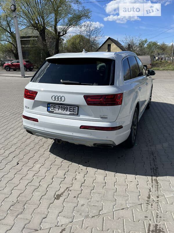 Внедорожник / Кроссовер Audi Q7 2016 в Черновцах