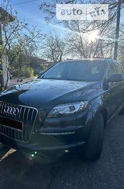 Внедорожник / Кроссовер Audi Q7 2013 в Одессе