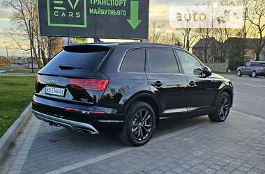 Audi Q7 2016