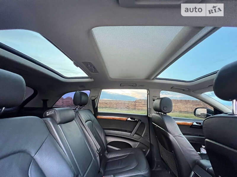 Позашляховик / Кросовер Audi Q7 2013 в Білгороді-Дністровському