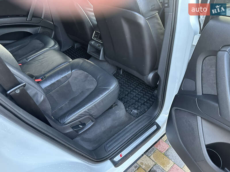Внедорожник / Кроссовер Audi Q7 2014 в Ровно фото 23 Внедорожник / Кроссовер Audi Q7 2014 в Ровно
