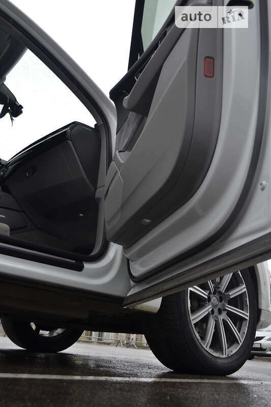 Внедорожник / Кроссовер Audi Q7 2018 в Ровно