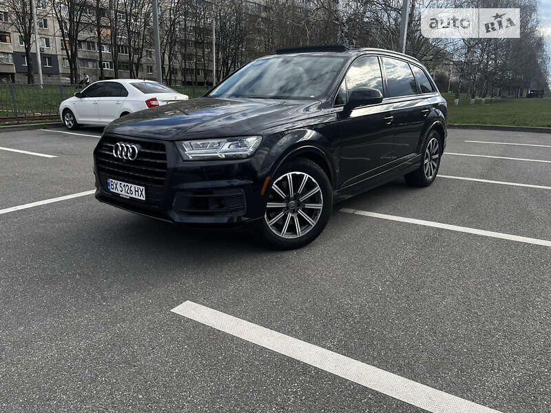 Внедорожник / Кроссовер Audi Q7 2017 в Харькове