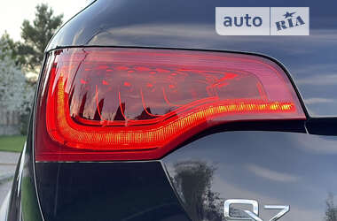 Внедорожник / Кроссовер Audi Q7 2014 в 