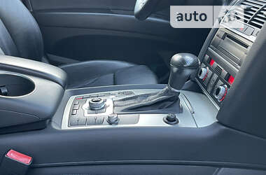 Внедорожник / Кроссовер Audi Q7 2014 в 