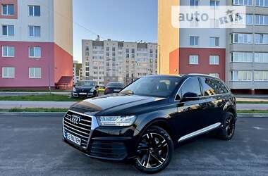 Позашляховик / Кросовер Audi Q7 2018 в Вінниці