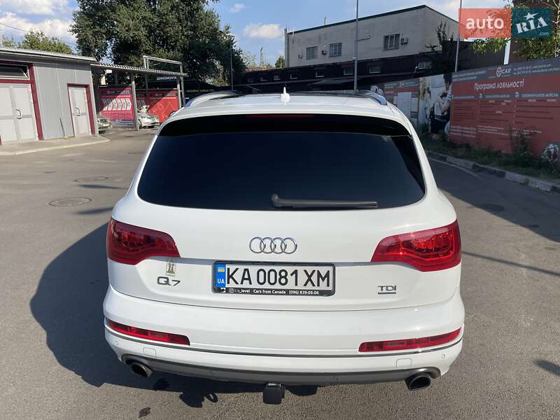 Позашляховик / Кросовер Audi Q7 2013 в Києві