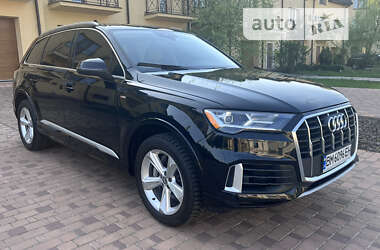 Внедорожник / Кроссовер Audi Q7 2020 в Киеве