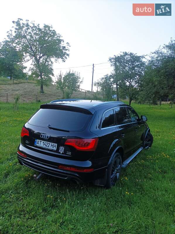 Внедорожник / Кроссовер Audi Q7 2012 в Косове