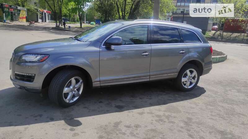 Позашляховик / Кросовер Audi Q7 2014 в Харкові