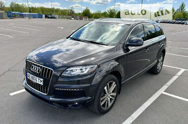 Внедорожник / Кроссовер Audi Q7 2015 в Днепре