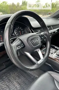 Audi Q7 2015