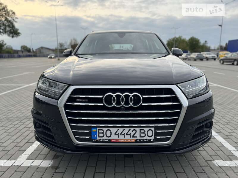 Внедорожник / Кроссовер Audi Q7 2018 в Тернополе