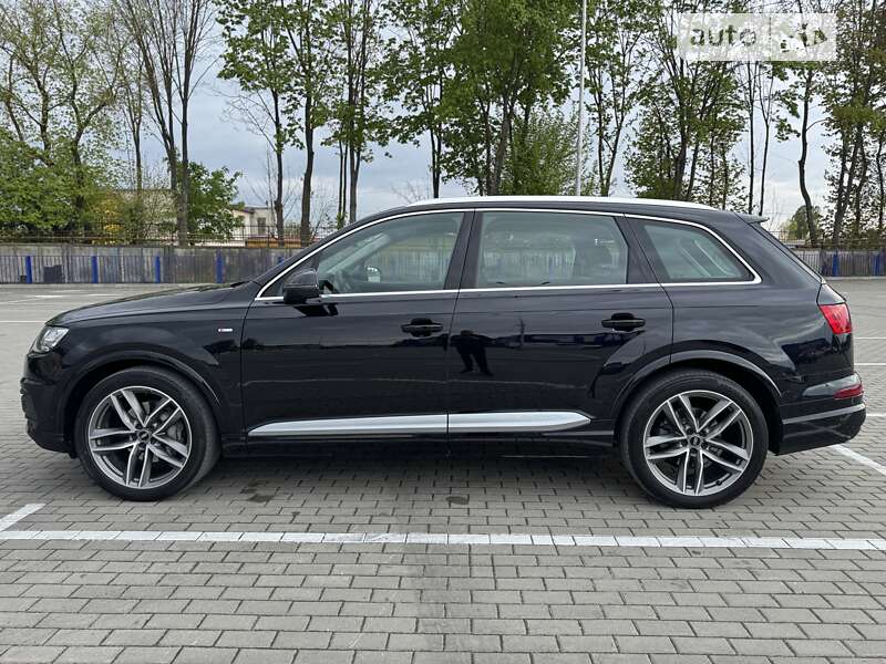Внедорожник / Кроссовер Audi Q7 2018 в Тернополе
