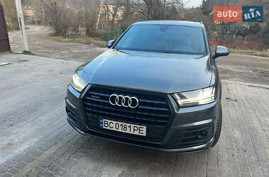 Позашляховик / Кросовер Audi Q7 2017 в Львові