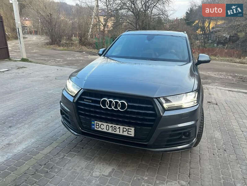 Audi Q7 2017