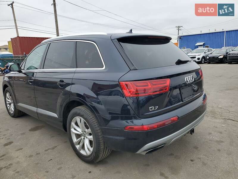 Внедорожник / Кроссовер Audi Q7 2016 в Виннице
