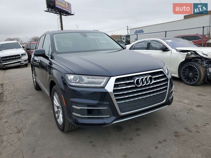 Внедорожник / Кроссовер Audi Q7 2016 в Виннице