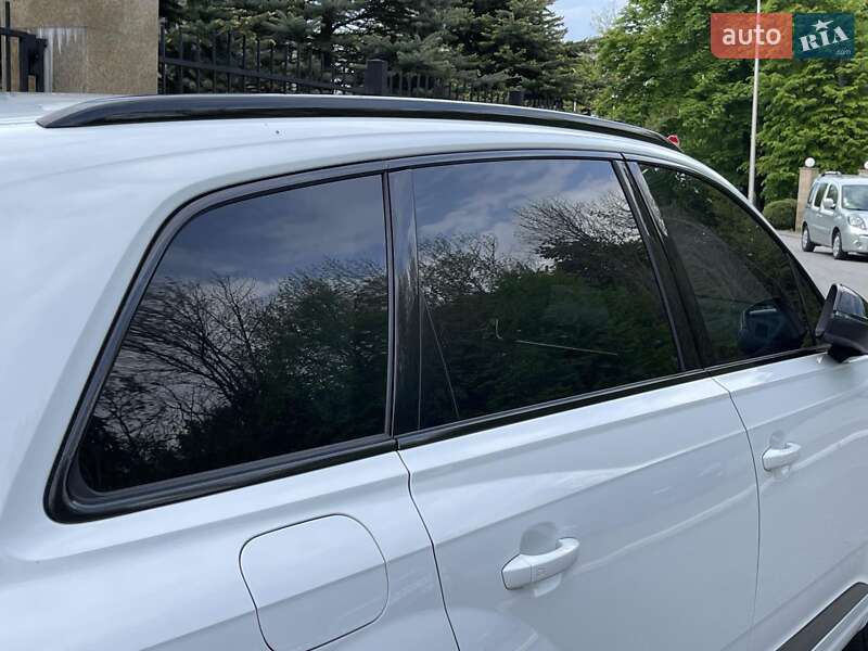 Позашляховик / Кросовер Audi Q7 2017 в Трускавці