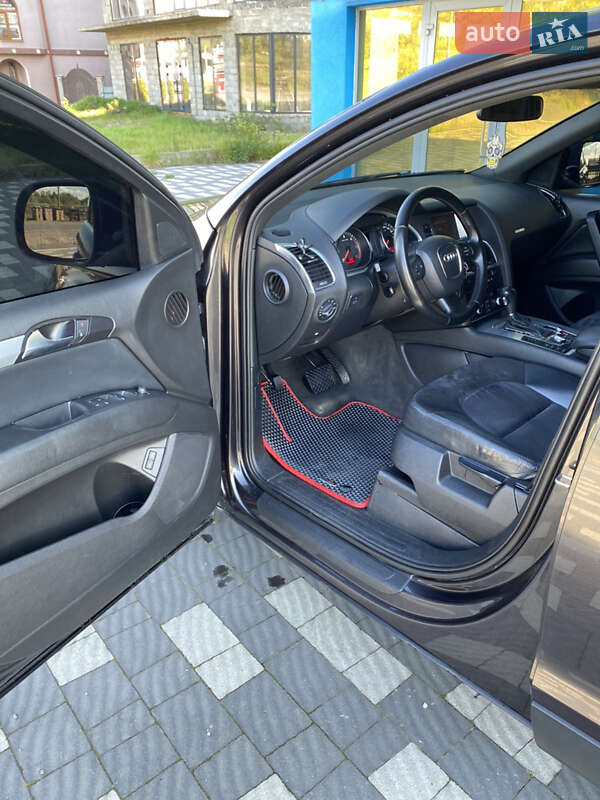 Внедорожник / Кроссовер Audi Q7 2007 в Тячеве