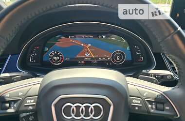 Внедорожник / Кроссовер Audi Q7 2017 в Измаиле