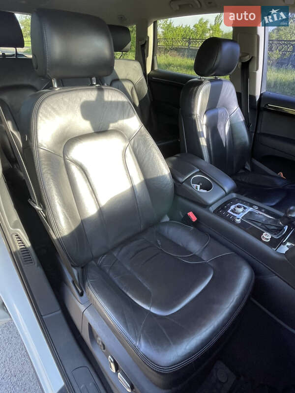 Внедорожник / Кроссовер Audi Q7 2014 в Каменском