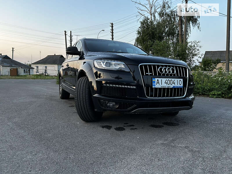 Позашляховик / Кросовер Audi Q7 2010 в Миронівці