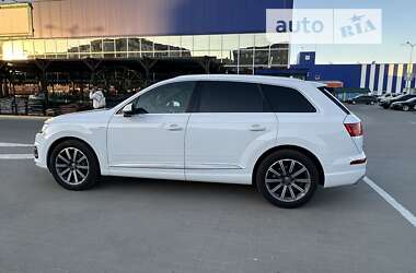 Внедорожник / Кроссовер Audi Q7 2017 в Сумах