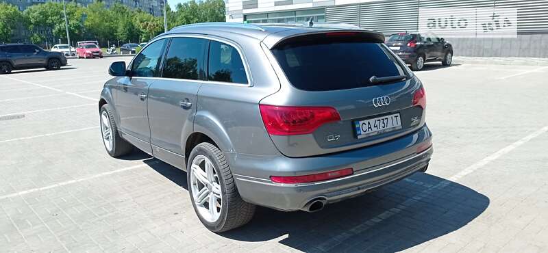 Позашляховик / Кросовер Audi Q7 2014 в Черкасах