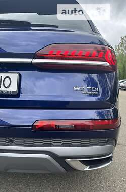 Позашляховик / Кросовер Audi Q7 2020 в Києві