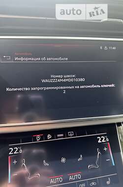 Позашляховик / Кросовер Audi Q7 2020 в Києві